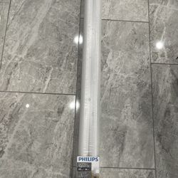 Phillips T123.81 Cm 30 Watts 36”