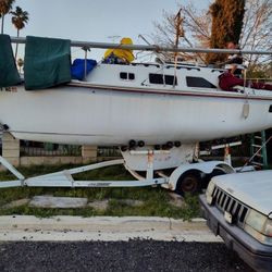 25 Foot Sailboat