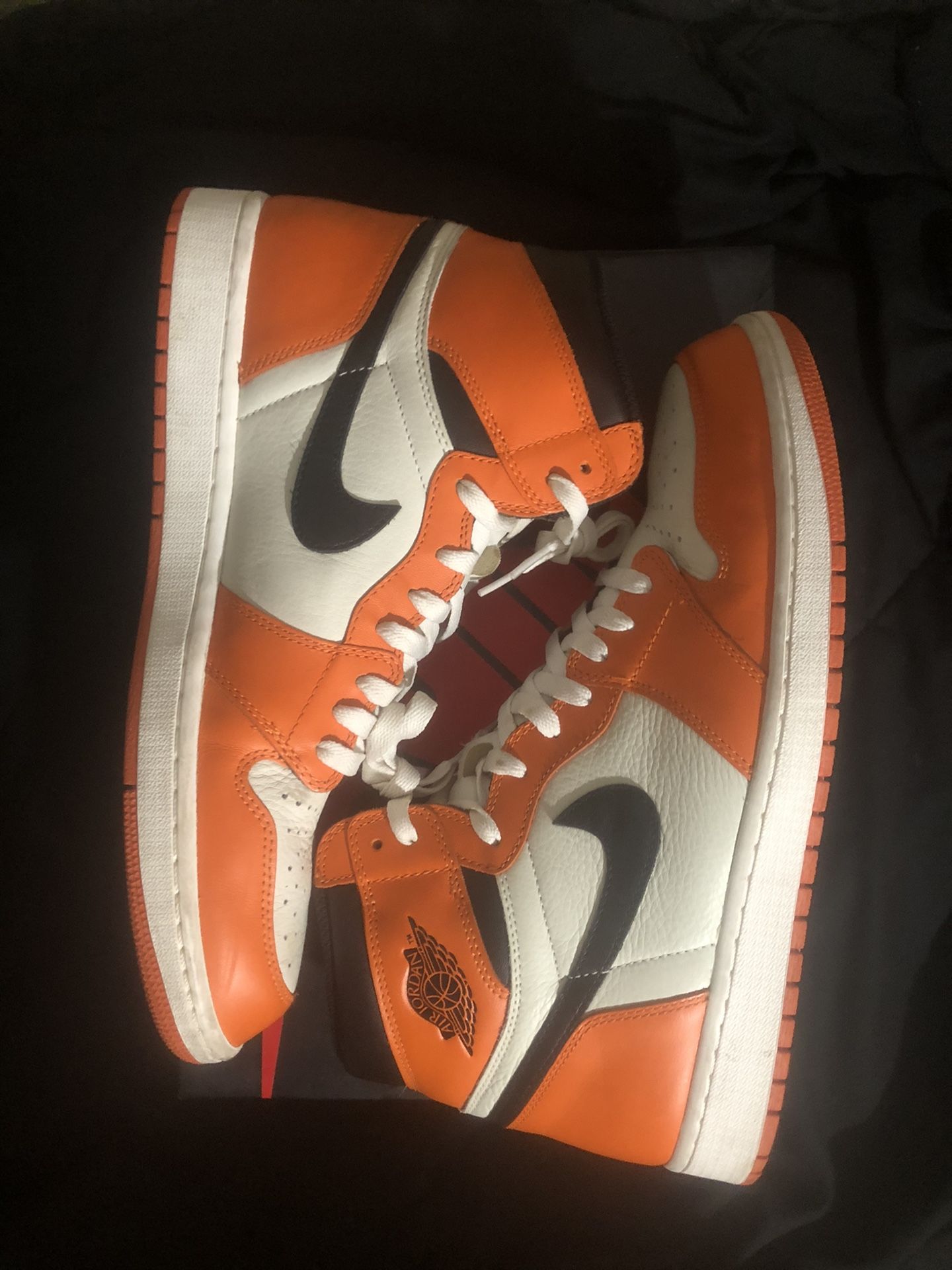 Jordan 1 shattered backboard 2.0 size 13