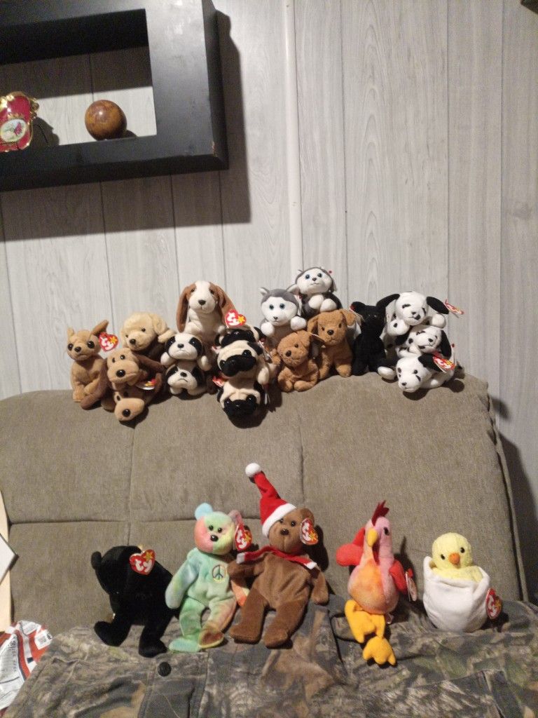 18 Beanie Babies Some With Errors Tag