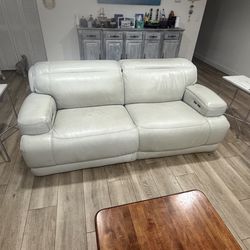 Love seat