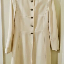 Elegant TAHARI Ivory Coat - Size 4 - Fully Lined