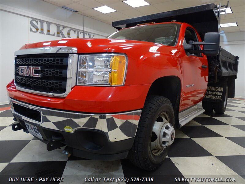 2011 GMC Sierra 3500 DURAMAX DIESEL MASON DUMP w/Snow Plow