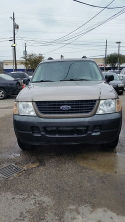 2005 ford explore 142.000.millas