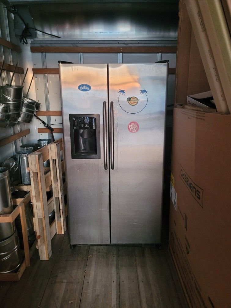 GE Side X Side Refrigerator Used But Works Great