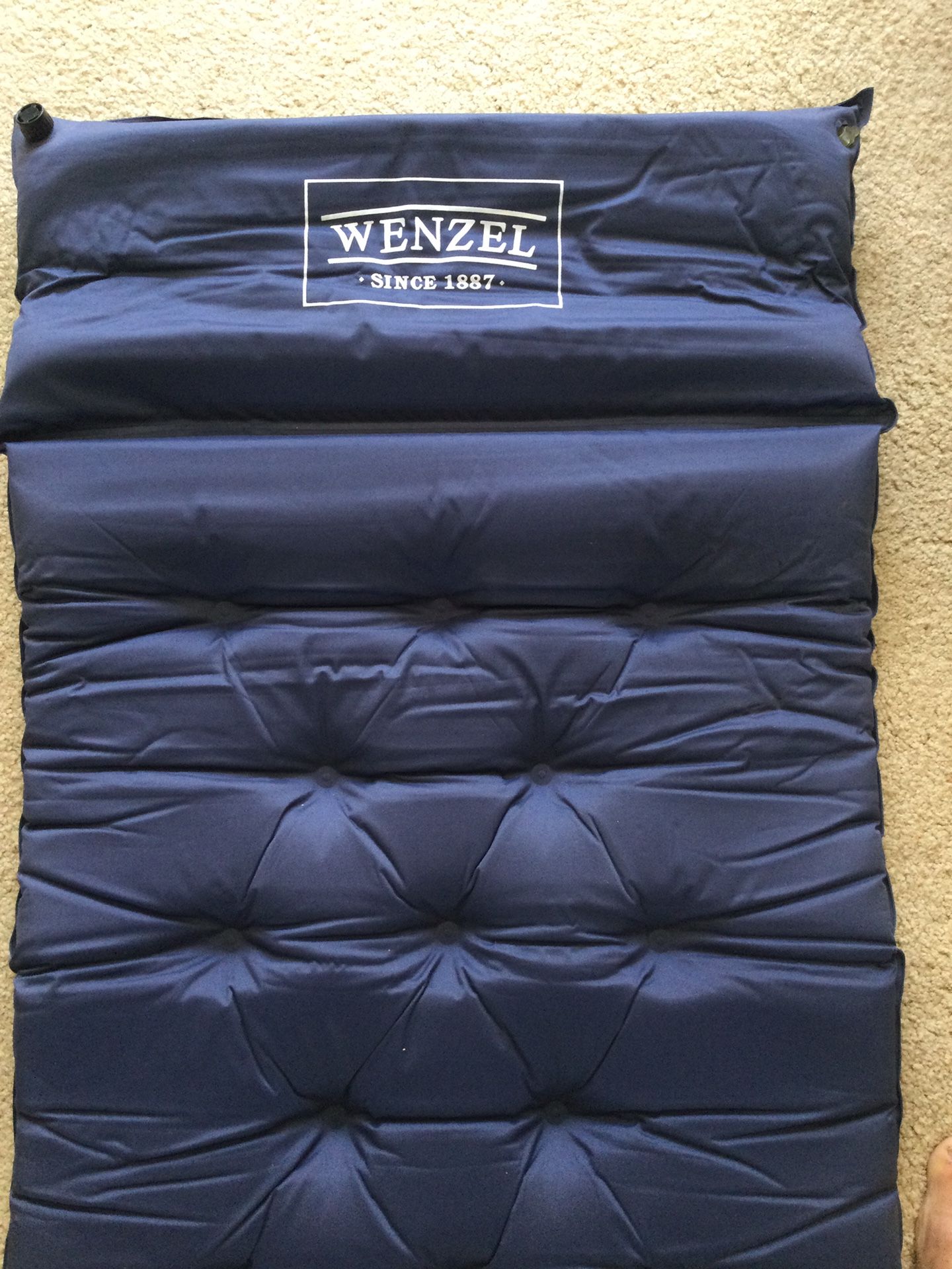 Wenzel air matttess