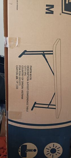 New folding table
