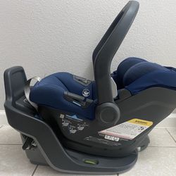UPPA Baby Mesa Max Car Seat