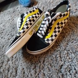 Vans Old Skool
SpongeBob SquarePants Off The Wall