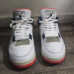Retro 4 "Flights" Size 11