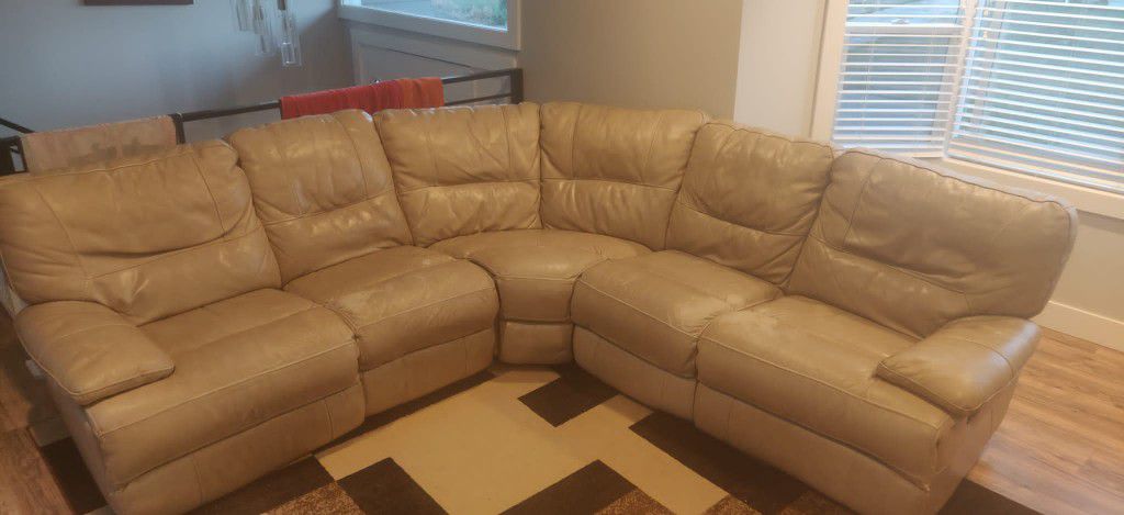 Couch/Sofa For Cheap!! (FREE)