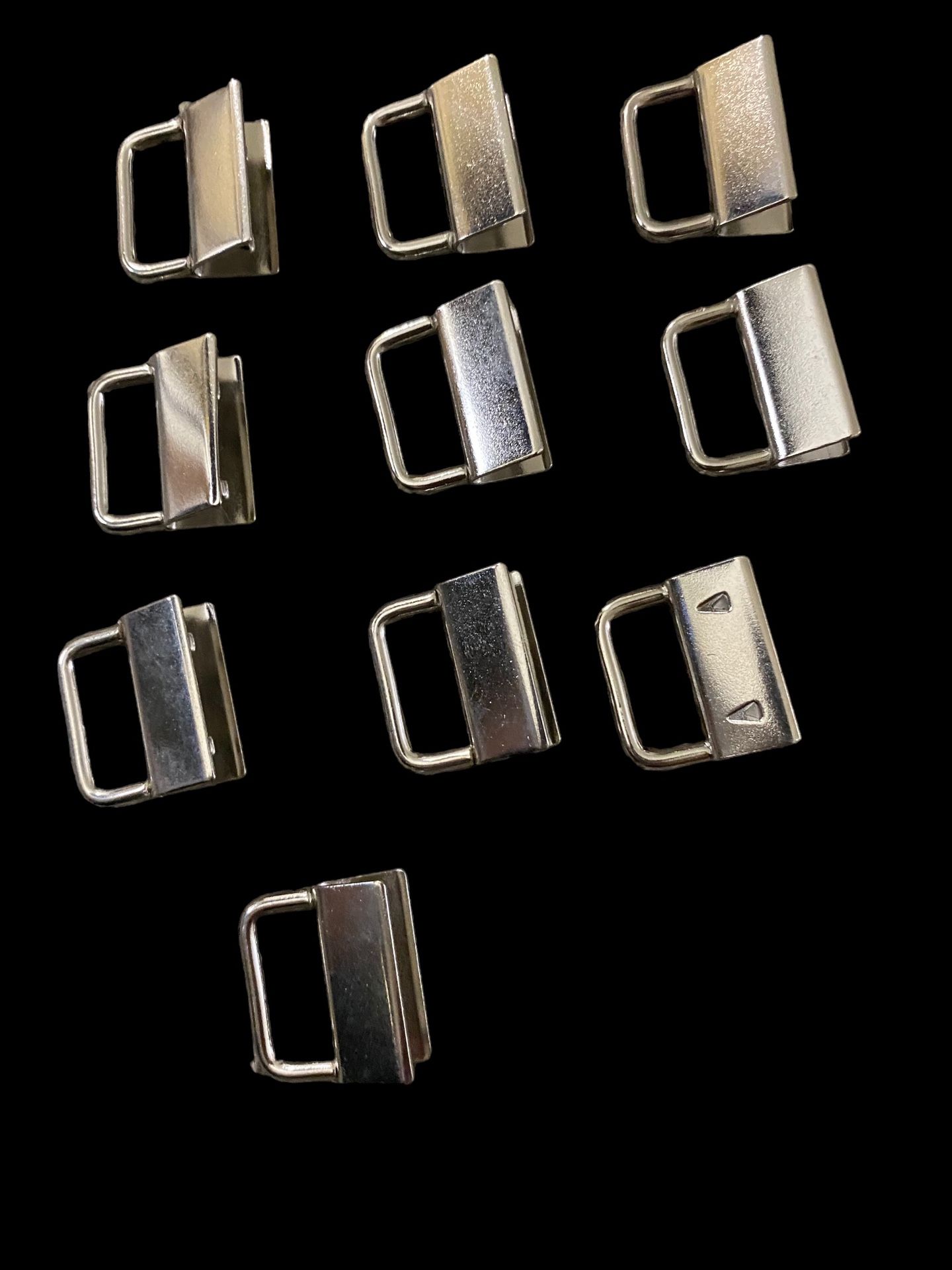 Nwot- Set Of 10 Metal Fasteners With 2 Teeth