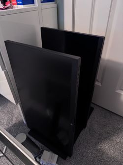 2 HP z27 4k monitors