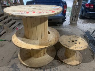 Wooden reels
