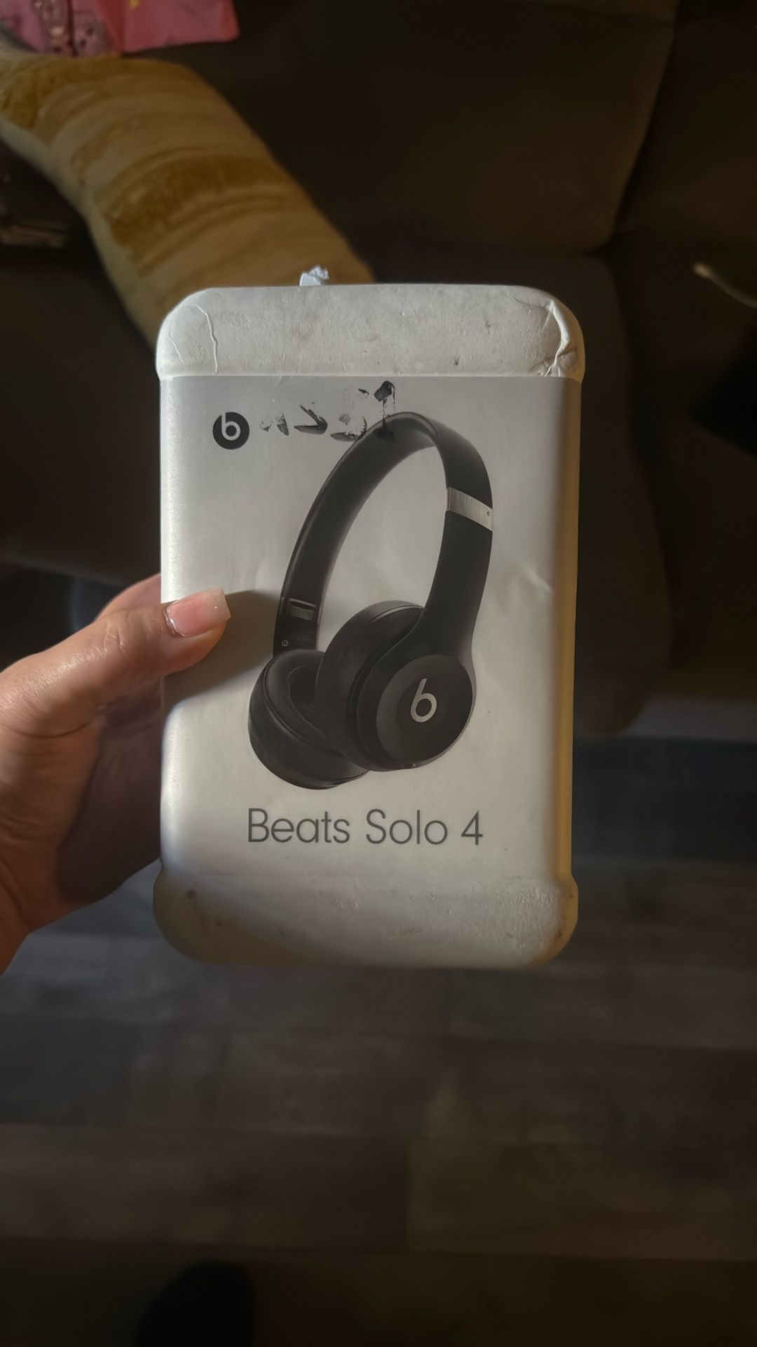 Beats Solo Pro