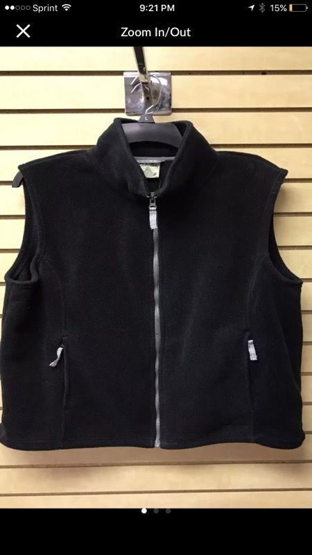 Cabela's extra-large vest men's