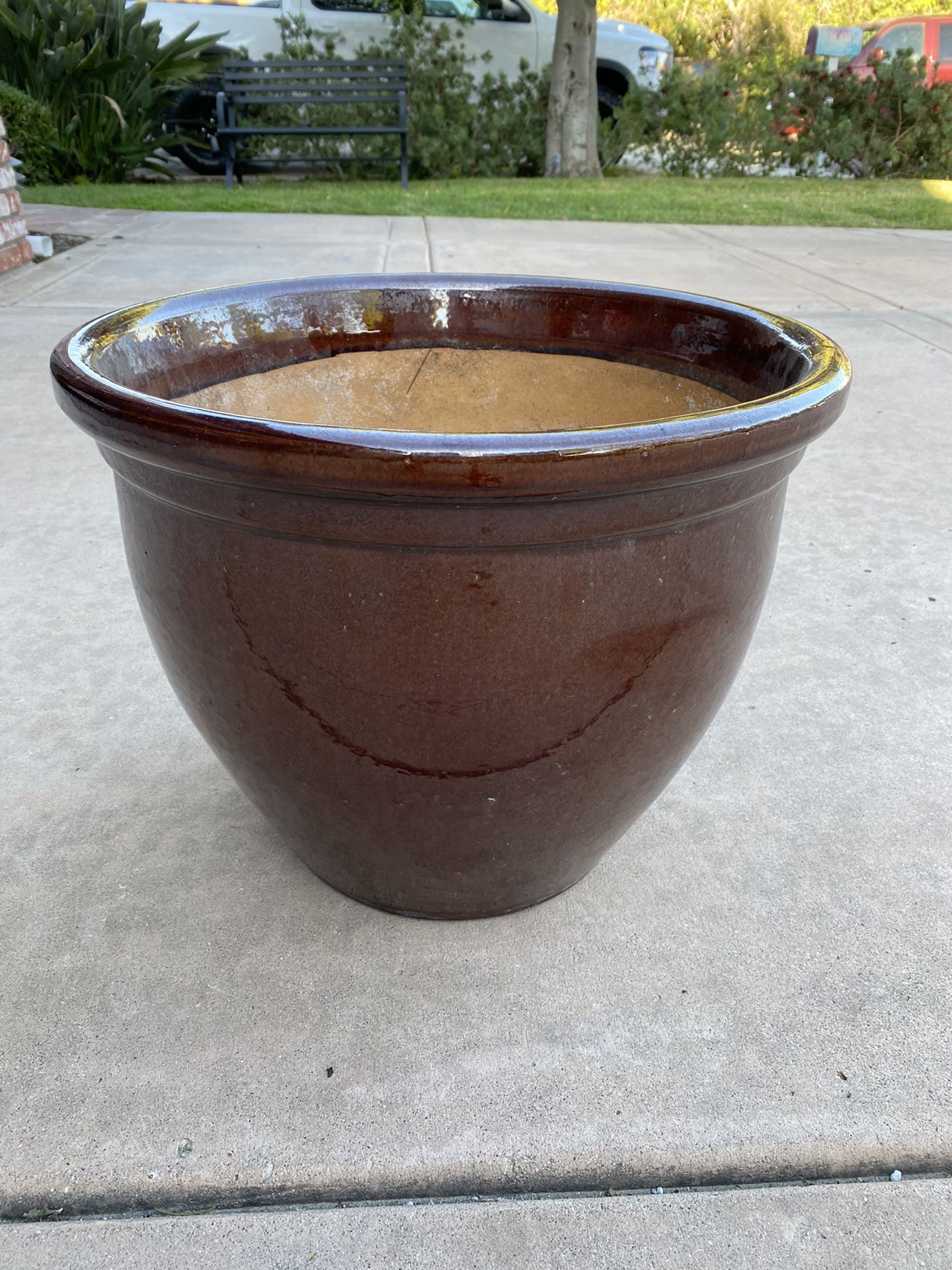 Large Ceramic Planting Pot (Carlsbad)