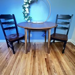 Ashley Leaf Table With Two Chairs 