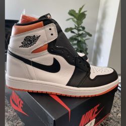 Air Jordan 1 Retro High Electro Orange