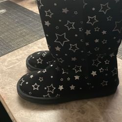 Girls Size 3y Black , Excellent condition !
