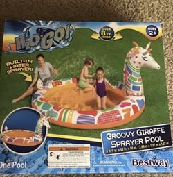 Giraffe Pool H2ogo