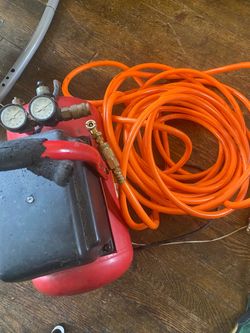 Portable Air Compressor with Orange Hose