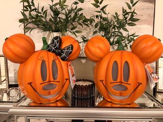 14 IN LED MINNIE/MICKEY PUMPKIN LIGHT