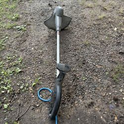 Black & Decker Weed Eater / String Trimmer – Working – Corded – Pickup