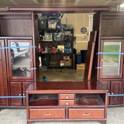 Sturdy Wall Unit