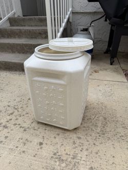 Large Plastic Storage Container with Lid