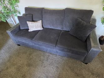 Couch set