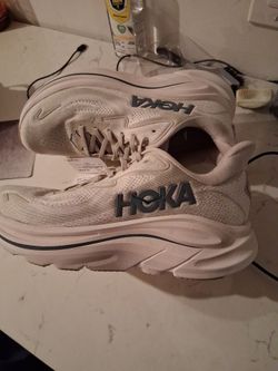 BRAND NEW Hoka Clifton 10