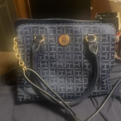 Tommy Hilfiger Purse