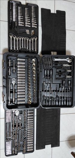 PITTSBURGH SOCKET MASTER SET