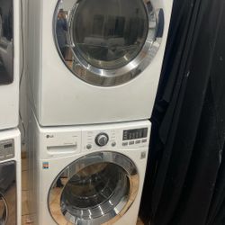 WASHER AND GAS DRYER SET