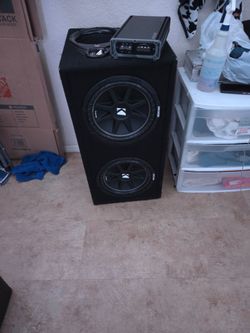Kicker subs and amp