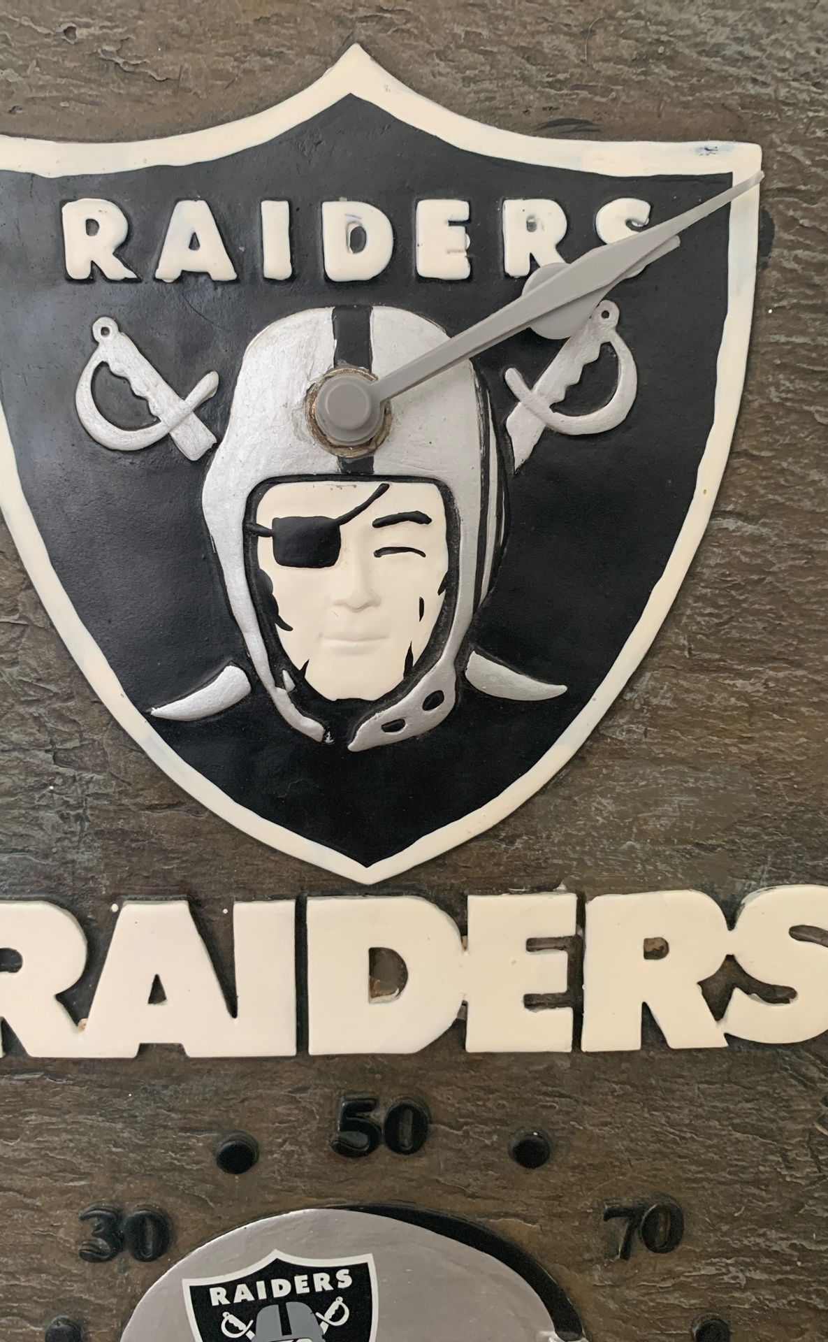 Raiders vs rams