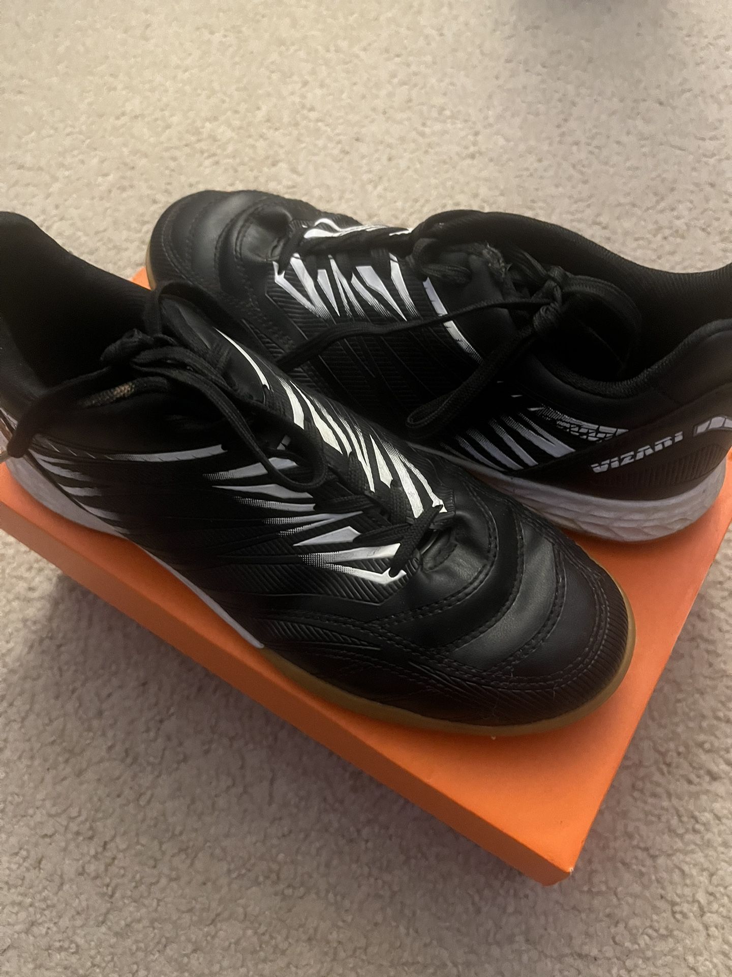 Vizari Indoor Soccer Shoes