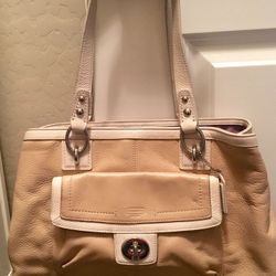 Coach purse Leather