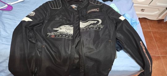 Harley Davidson jacket with pads