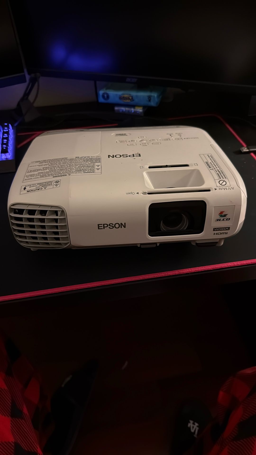 Epson Powerlite 99wh PROJECTOR