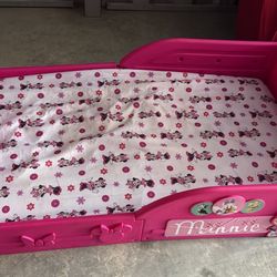 Minnie Toddler Bed