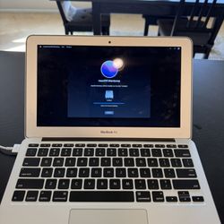 MacBook Air ‘11 (2015)
