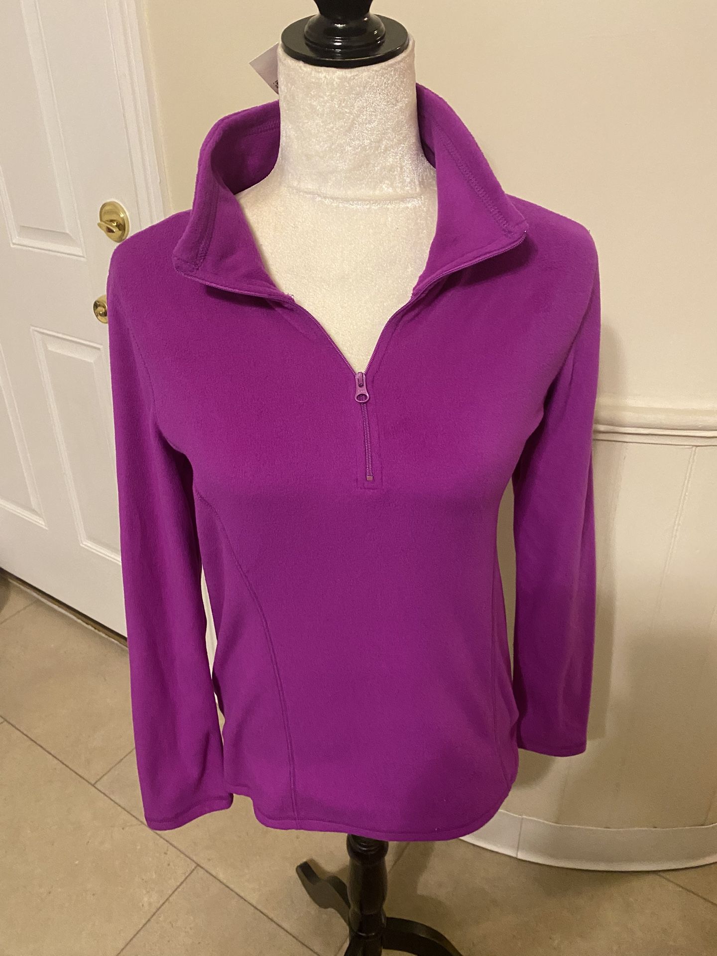 NWT Woman’s Old Navy Lightweight Fleece 1/4 Zip Pullover Size Small