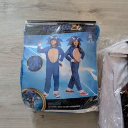 Used Sonic Costume Size 10 year - 12 year
