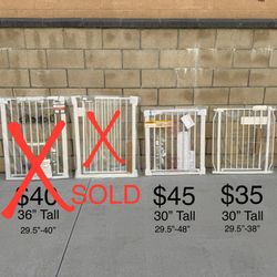  NEW Baby/Pet Gate, Auto Close Dog Gate for, Stairs & Doorway, Easy Walk Through Pet Gate **SEE PHOTO FOR PRICING**
