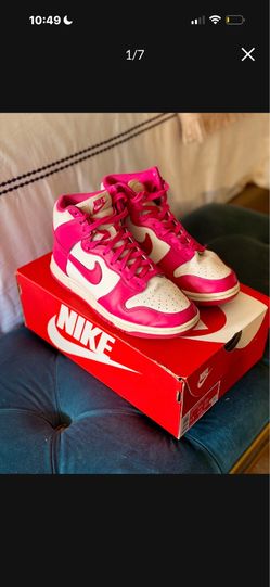 Nike Dunk Highs Women’s size 7 in White and Pink Prime are in Excellent Condition