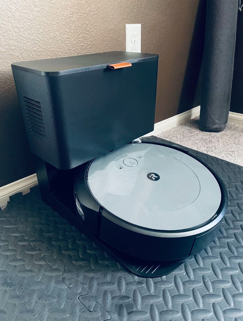 Brand New Roomba i3+ (Open Box, Never Used)
