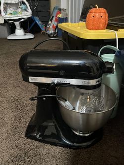 Kitchen Aid Mixer 