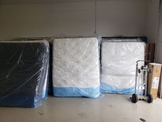 MOVING OUT New Mattresses (Every Size) Needs to Go‼️King, Queen, Full, Twin XL